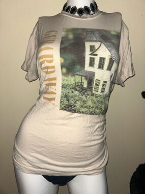 Gerald Way Graphic House Photo Tee in Cream